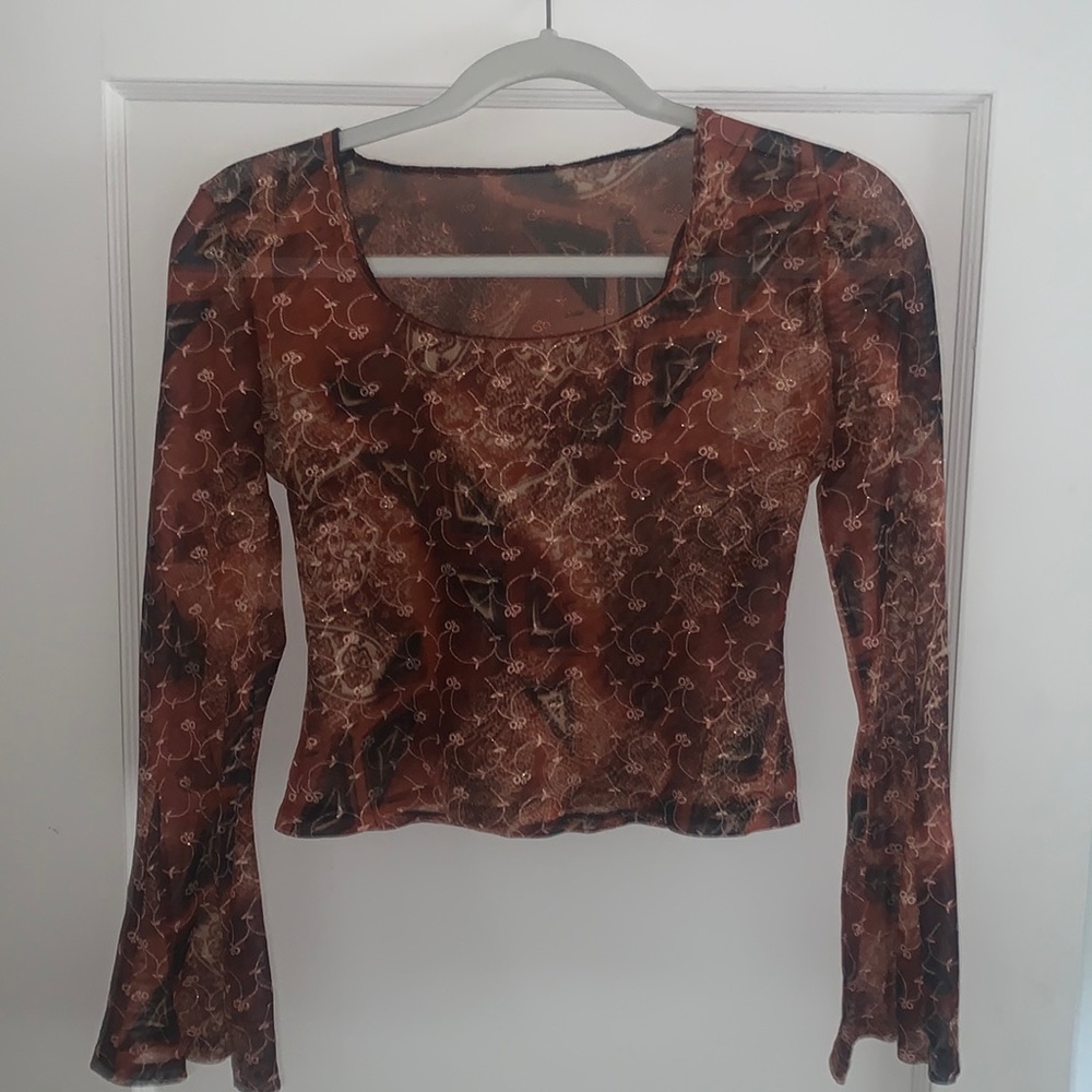 WIDE SLEEVE SHEER CROP TOP